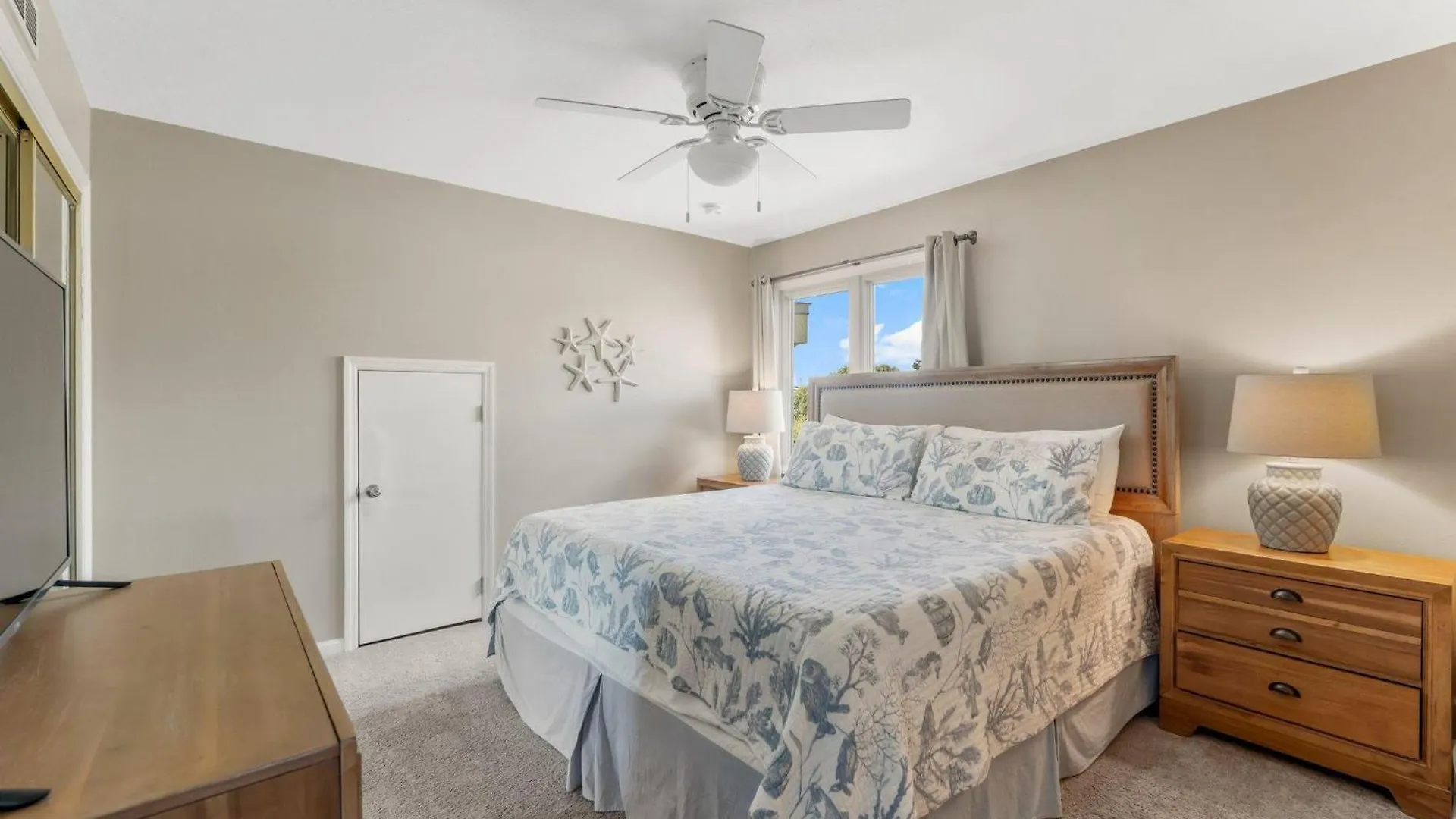 Seascape Lakefront Villa 234 Destin Holiday home