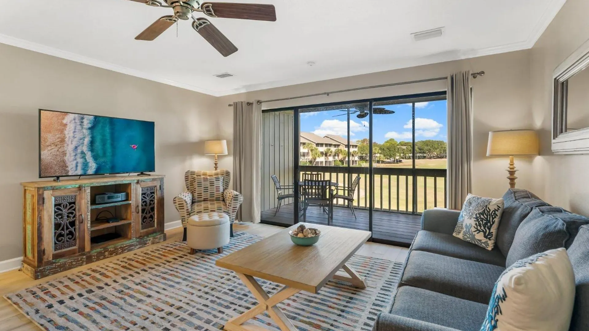 Seascape Lakefront Villa 234 Destin
